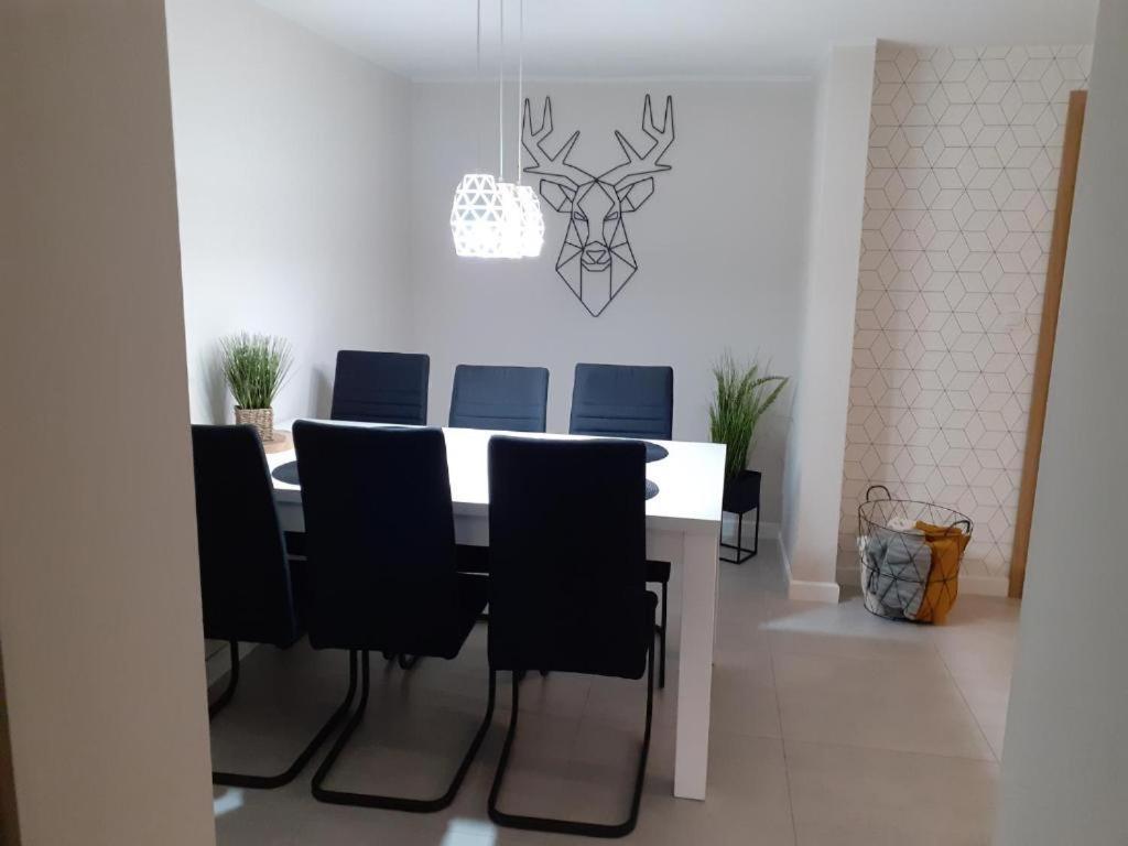 Apartament Mierzyn Miedzychod ภายนอก รูปภาพ